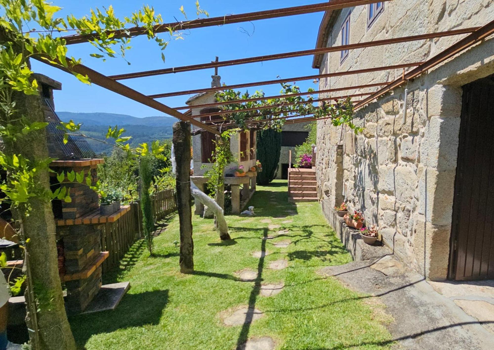 Casa rural O CARBALLO DA PEDRA La Caniza Exterior foto